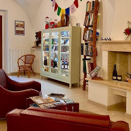 Il Bivacco Del Duomo Bed & Breakfast L'Aquila Bagian luar foto