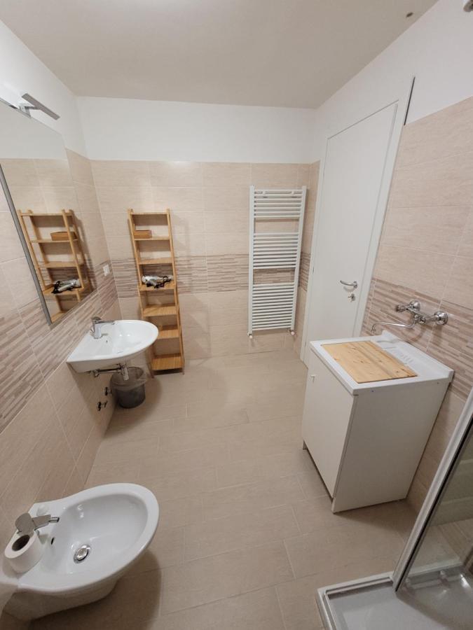 Il Bivacco Del Duomo Bed & Breakfast L'Aquila Bagian luar foto