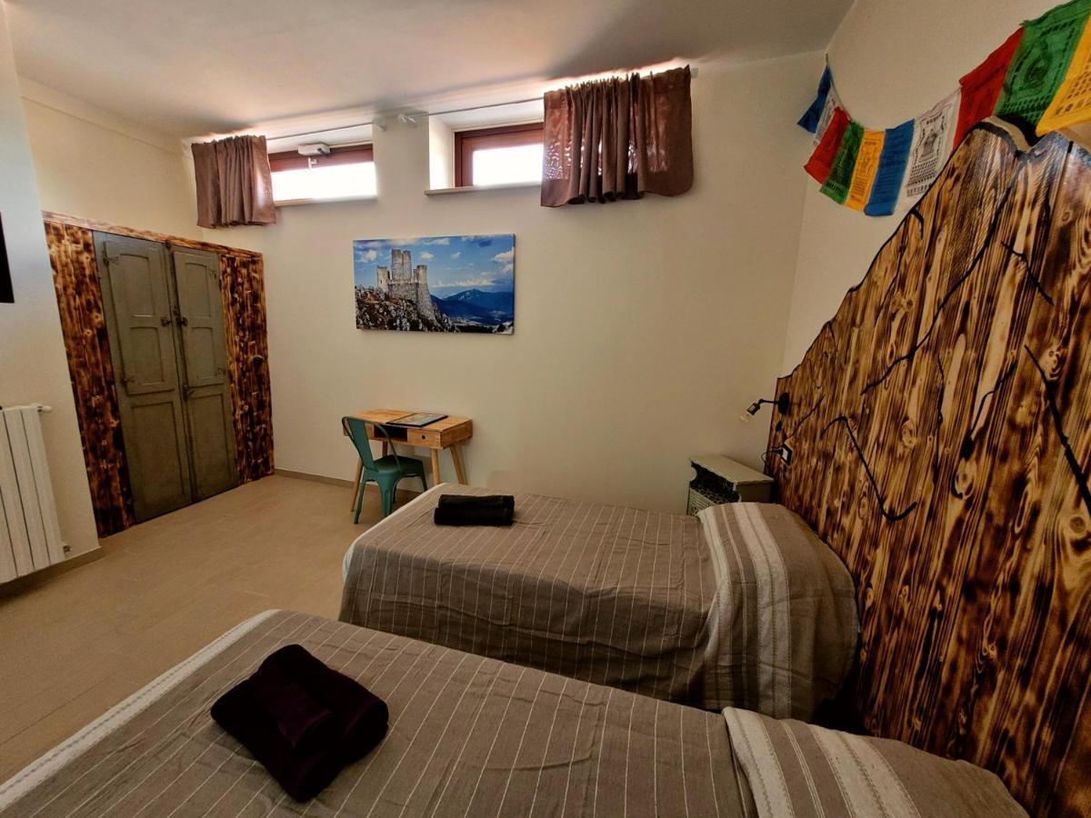 Il Bivacco Del Duomo Bed & Breakfast L'Aquila Bagian luar foto