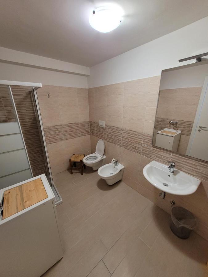 Il Bivacco Del Duomo Bed & Breakfast L'Aquila Bagian luar foto