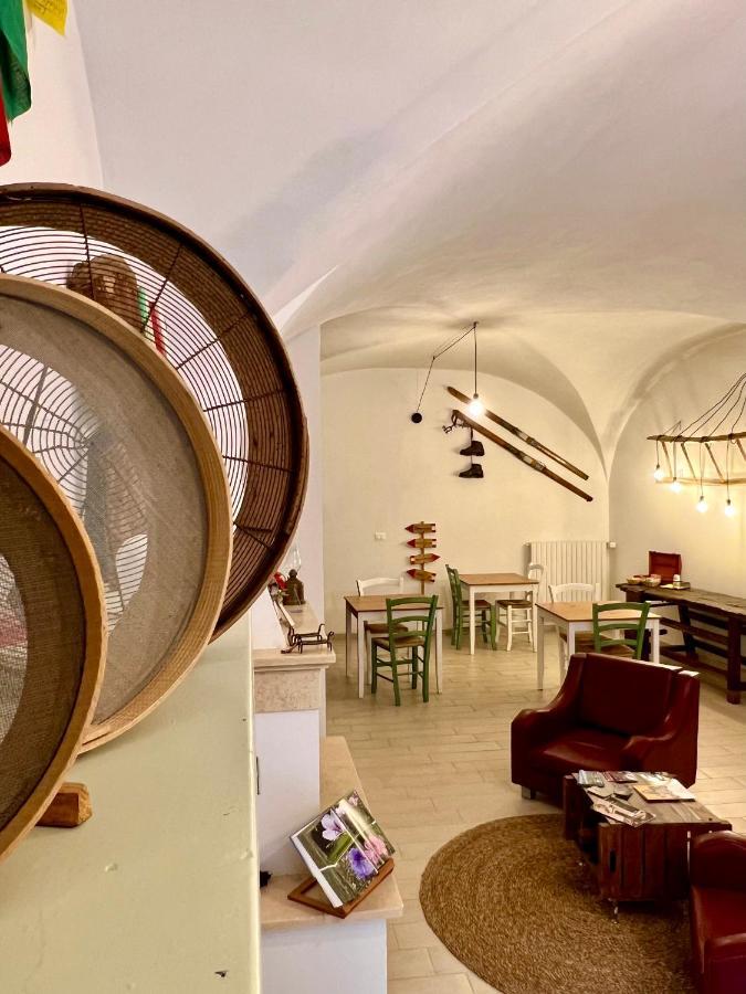 Il Bivacco Del Duomo Bed & Breakfast L'Aquila Bagian luar foto